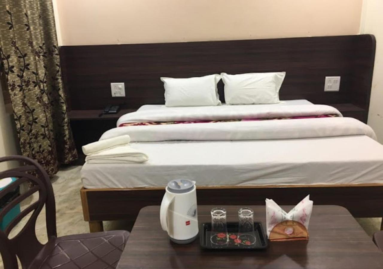 Liberty Guest House Варанасі Екстер'єр фото