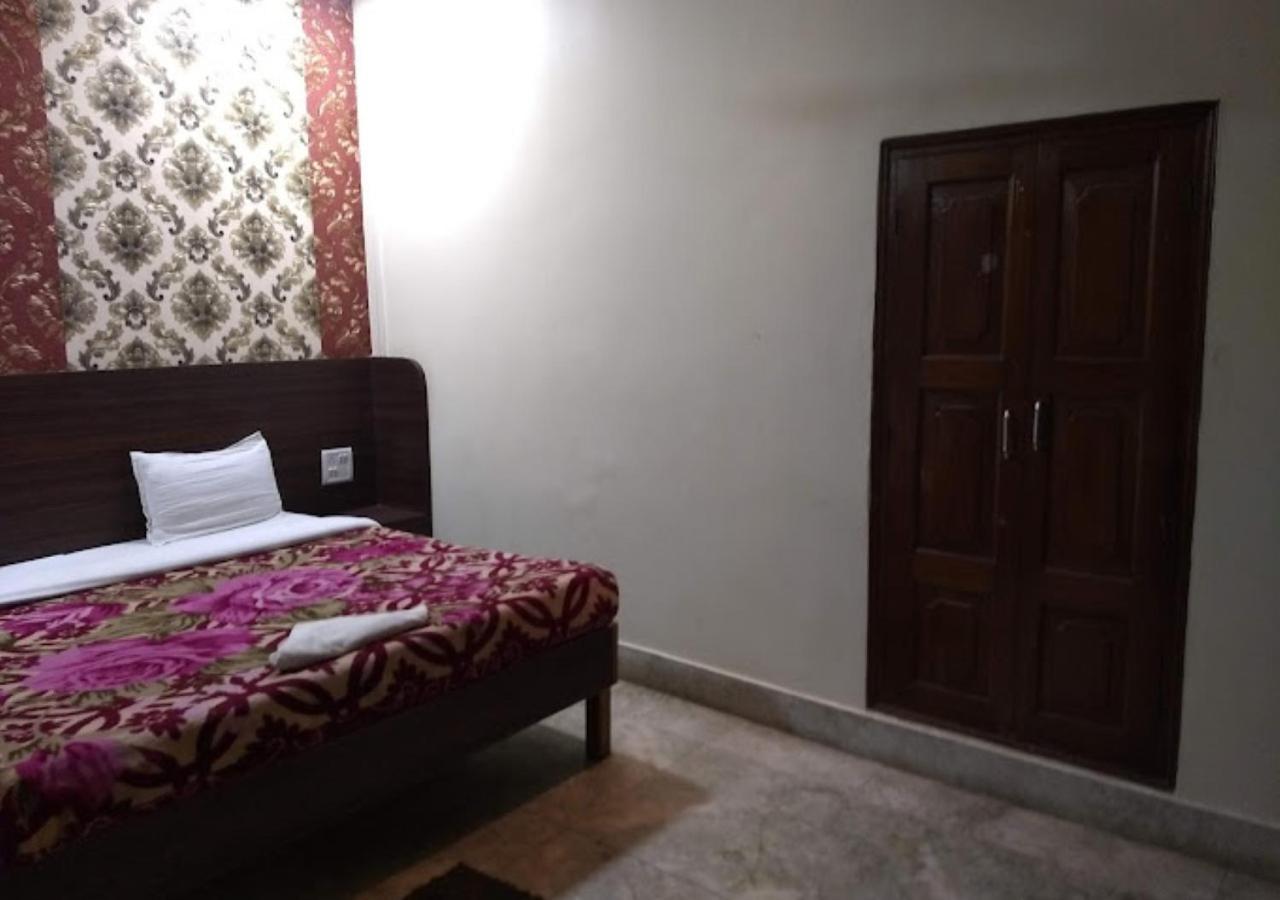 Liberty Guest House Варанасі Екстер'єр фото