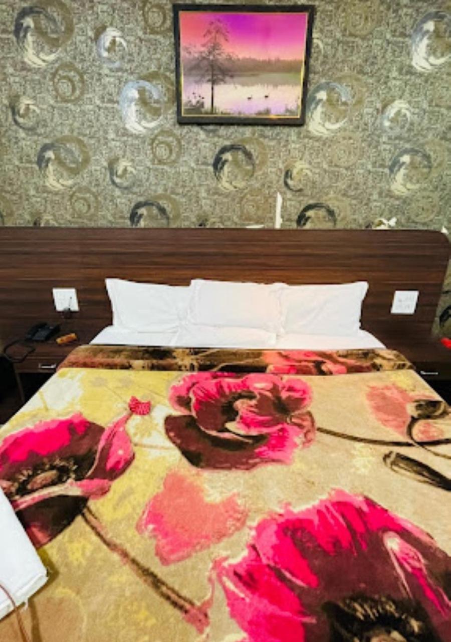 Liberty Guest House Варанасі Екстер'єр фото