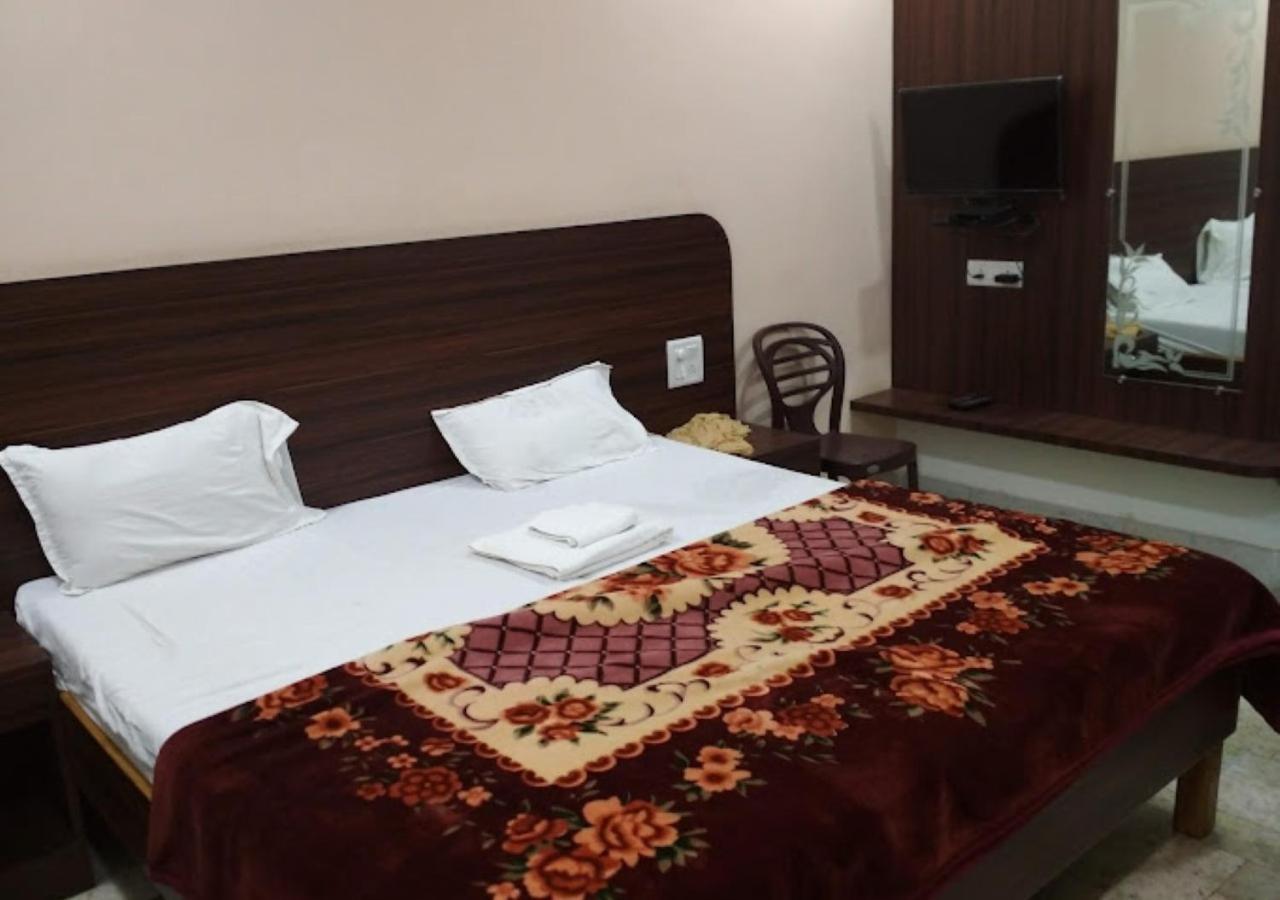Liberty Guest House Варанасі Екстер'єр фото