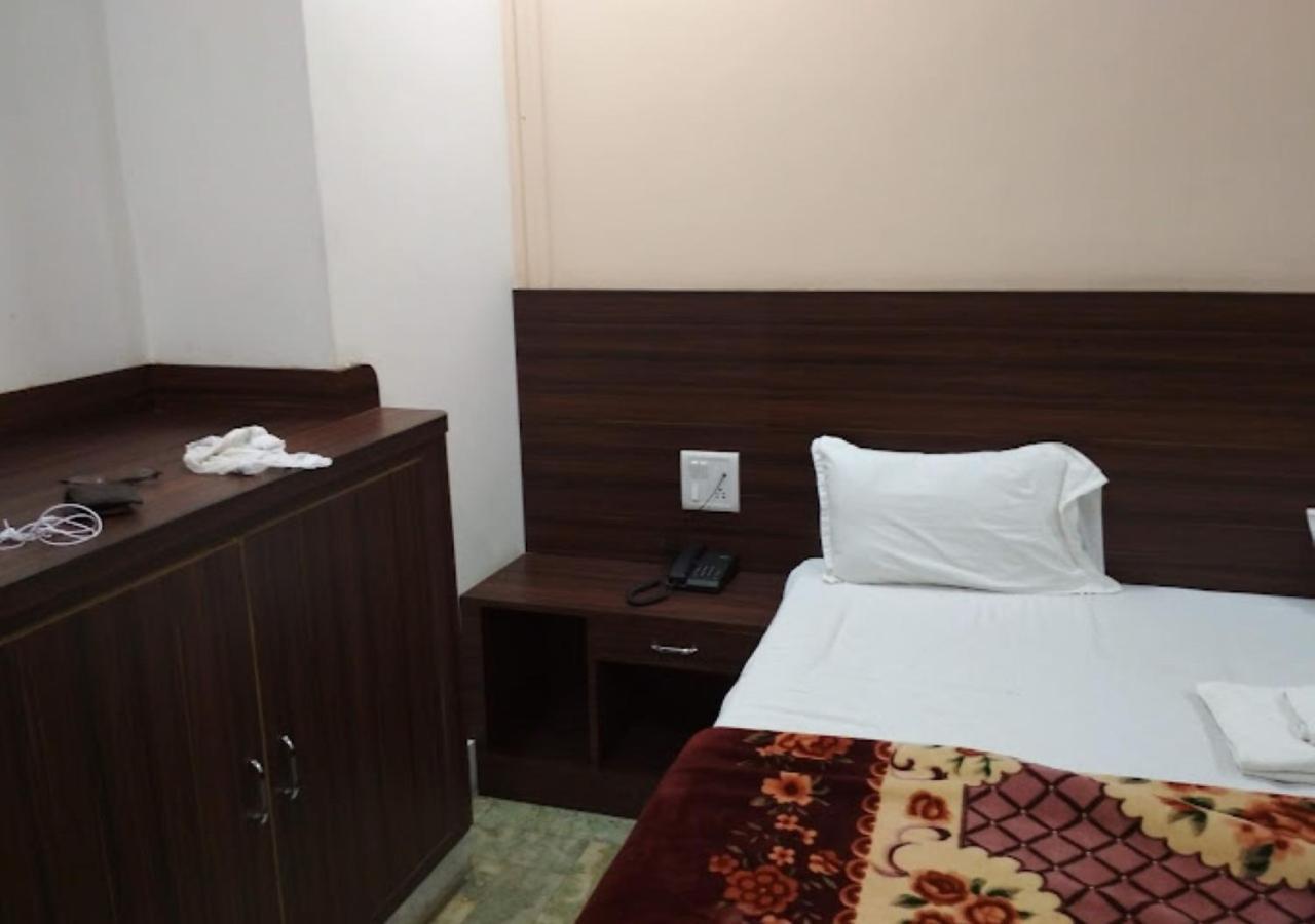 Liberty Guest House Варанасі Екстер'єр фото